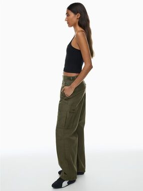 Aritzia TNA Supply Cargo Pant Mid-rise cargo pants Dark Green size 6